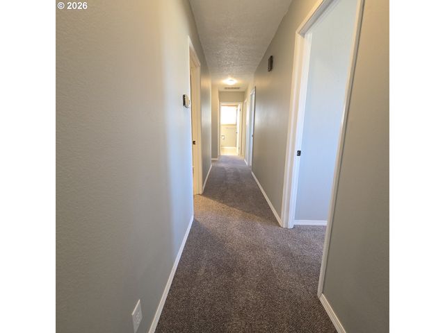 56939 RAASEE Ln, Warren, OR 97053