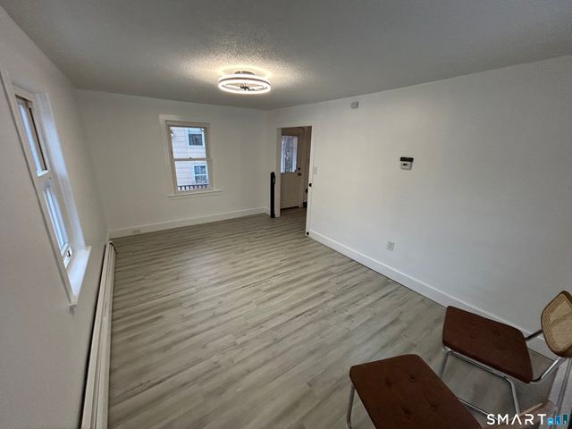 7 Rose Street, Norwich, CT 06360