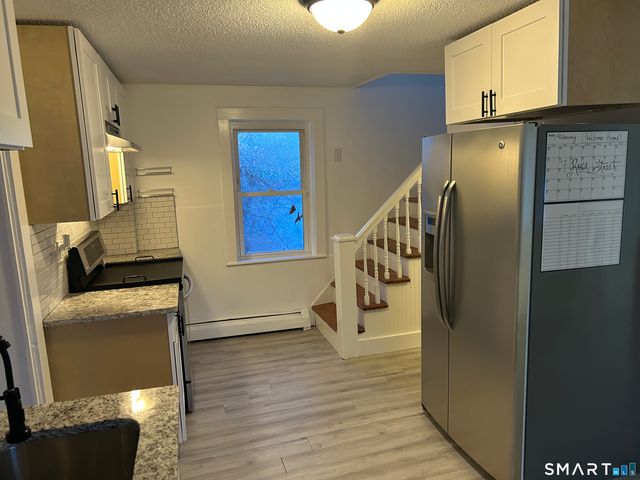 7 Rose Street, Norwich, CT 06360