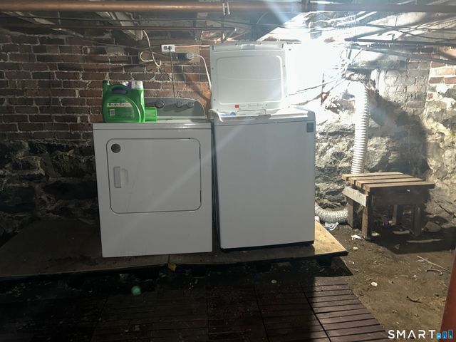 7 Rose Street, Norwich, CT 06360