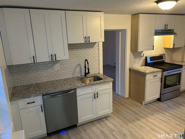 7 Rose Street, Norwich, CT 06360