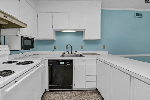 1604 Dalloz Road B, Columbia, SC 29204