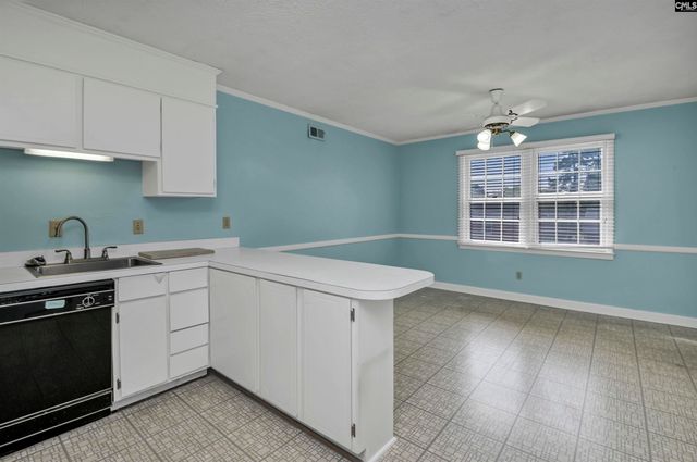 1604 Dalloz Road B, Columbia, SC 29204