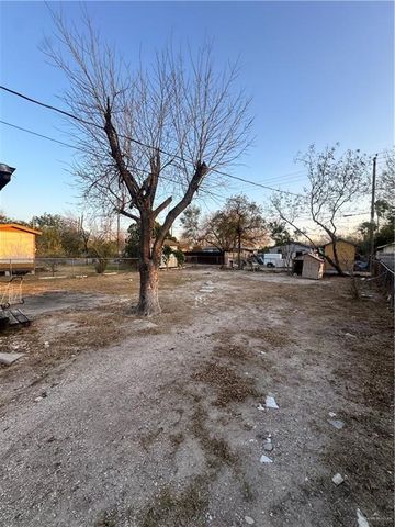 812 E Egly Avenue, Pharr, TX 78577