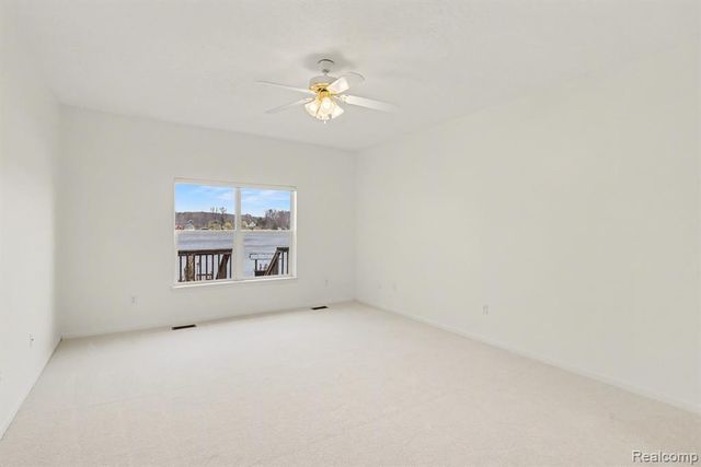 2853 Rubbins Road, Howell, MI 48843