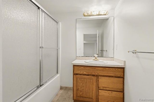 2853 Rubbins Road, Howell, MI 48843