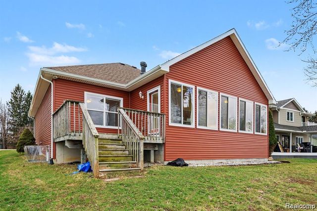 2853 Rubbins Road, Howell, MI 48843