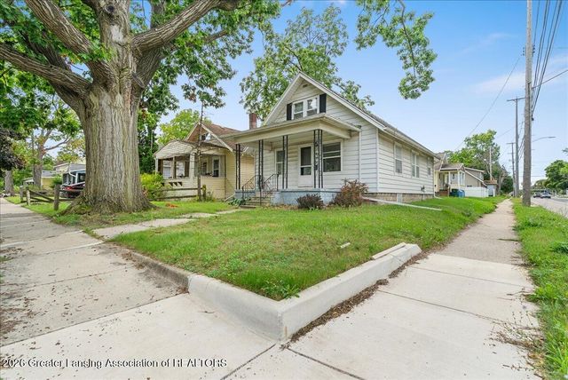 639 N Hayford Avenue, Lansing, MI 48912