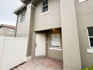 12615 SW 54th Ct, Miramar, FL 33027
