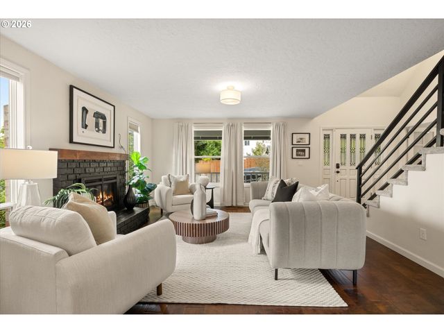 11764 Se 119TH Ave, Happy Valley, OR 97086