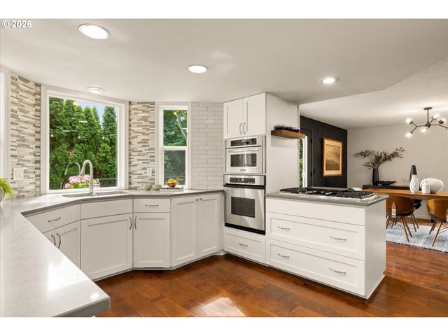 11764 Se 119TH Ave, Happy Valley, OR 97086