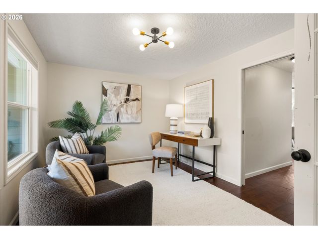 11764 Se 119TH Ave, Happy Valley, OR 97086