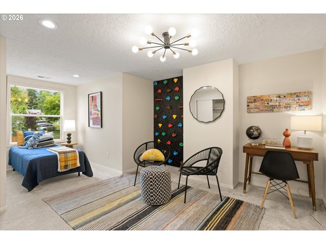 11764 Se 119TH Ave, Happy Valley, OR 97086