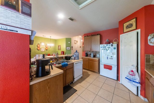 3411 Farrel Hill Street, Fresno, TX 77545