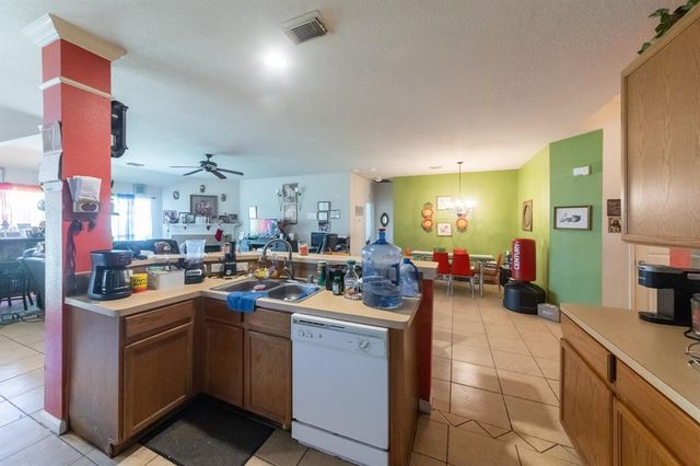3411 Farrel Hill Street, Fresno, TX 77545