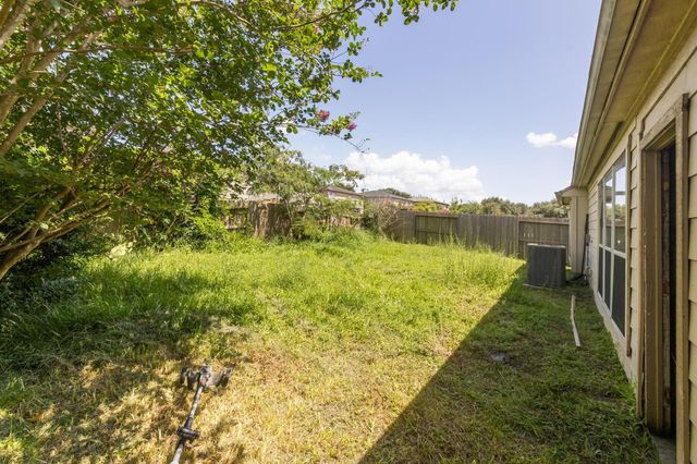 3411 Farrel Hill Street, Fresno, TX 77545
