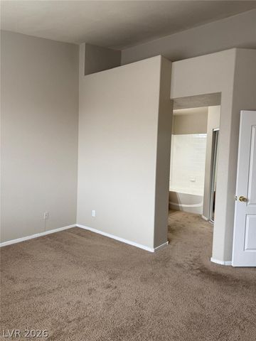 1401 SEWARD Street 202, Las Vegas, NV 89128