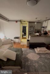 202-04 DELAWARE ST #1, New Castle, DE 19720