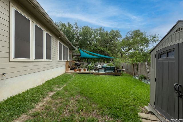 10811 Newcroft, Helotes, TX 78023