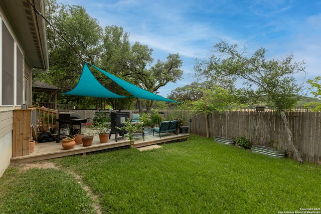 10811 Newcroft, Helotes, TX 78023