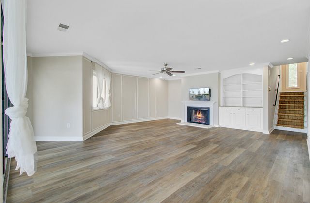 150 Wappoo Creek Drive 11, Charleston, SC 29412