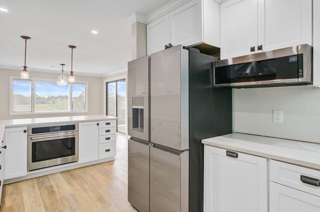 150 Wappoo Creek Drive 11, Charleston, SC 29412