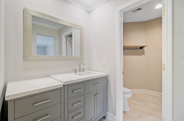 150 Wappoo Creek Drive 11, Charleston, SC 29412