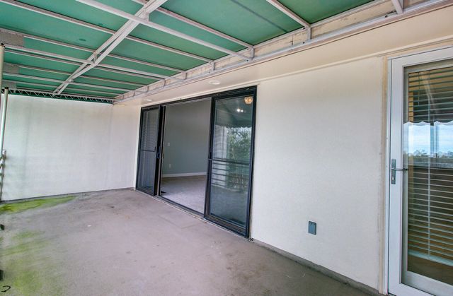 150 Wappoo Creek Drive 11, Charleston, SC 29412