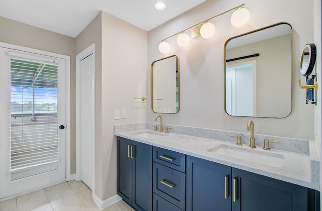 150 Wappoo Creek Drive 11, Charleston, SC 29412