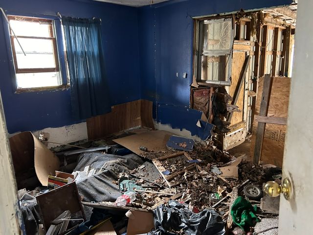 313 E 7TH Street, Brookport, IL 60534