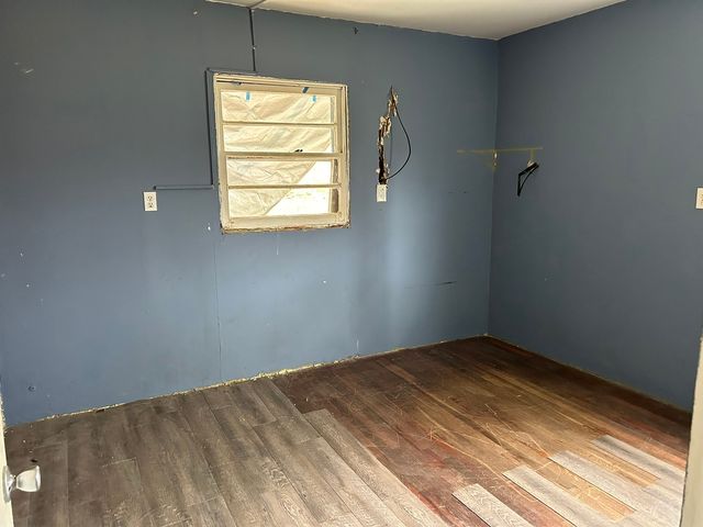 313 E 7TH Street, Brookport, IL 60534