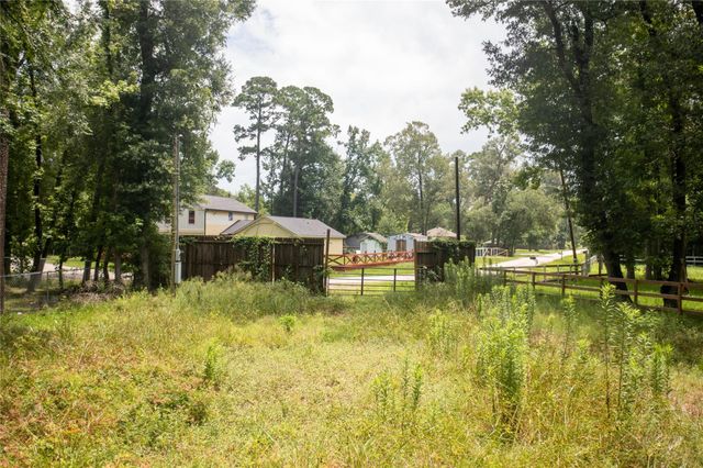 919 Little Doe Drive, Crosby, TX 77532