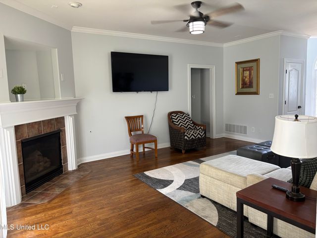 220 Forked Creek Parkway, Hernando, MS 38632