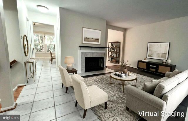 5189 GLEN MEADOW DR, Centreville, VA 20120