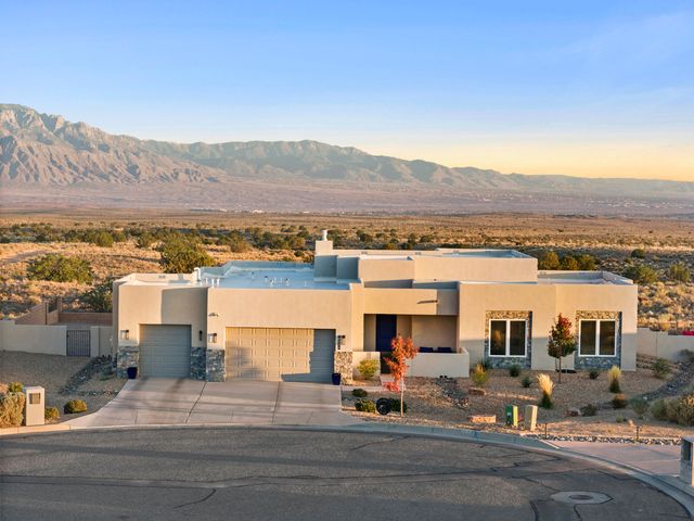 2324 Venada Road NE, Rio Rancho, NM 87144