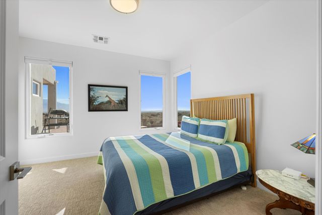 2324 Venada Road NE, Rio Rancho, NM 87144