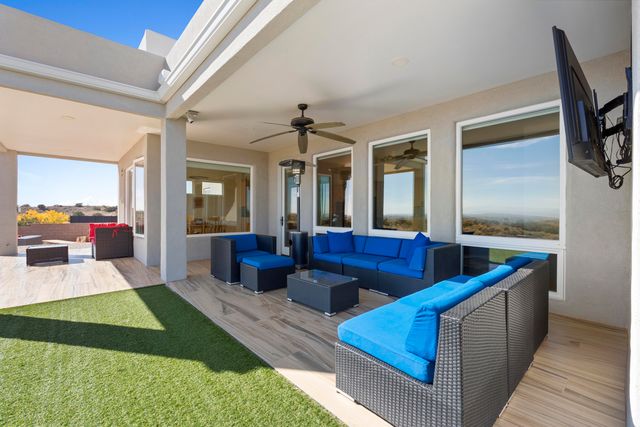 2324 Venada Road NE, Rio Rancho, NM 87144