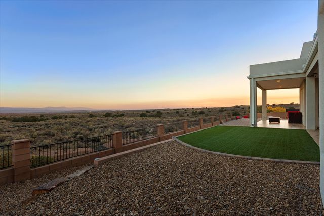2324 Venada Road NE, Rio Rancho, NM 87144
