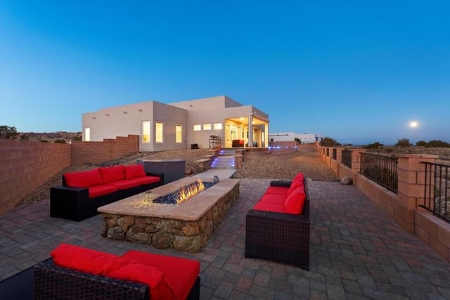 2324 Venada Road NE, Rio Rancho, NM 87144