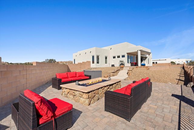 2324 Venada Road NE, Rio Rancho, NM 87144