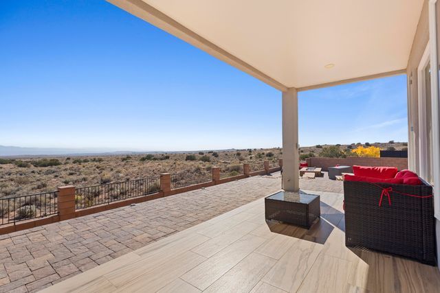 2324 Venada Road NE, Rio Rancho, NM 87144