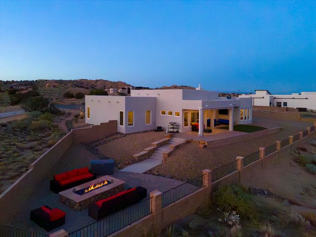 2324 Venada Road NE, Rio Rancho, NM 87144