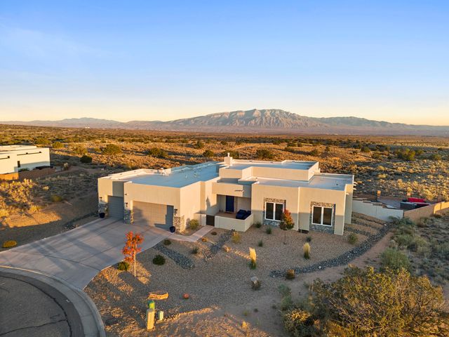 2324 Venada Road NE, Rio Rancho, NM 87144