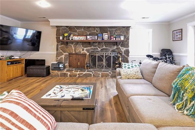 232 Thompson LN, Williamsburg, VA 23188