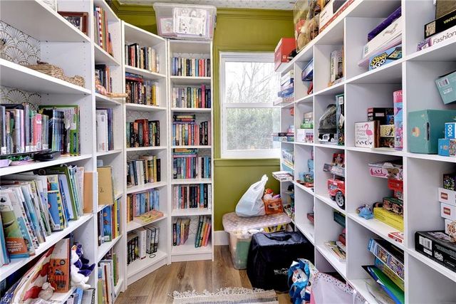 232 Thompson LN, Williamsburg, VA 23188