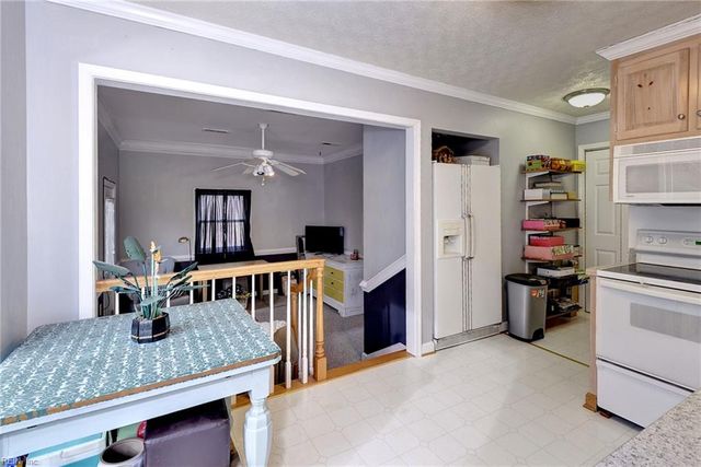 232 Thompson LN, Williamsburg, VA 23188