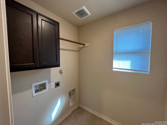 7034 Lakeview Dr Unit 101, San Antonio, TX 78244