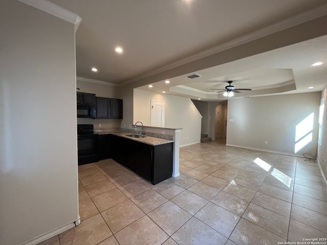 7034 Lakeview Dr Unit 101, San Antonio, TX 78244