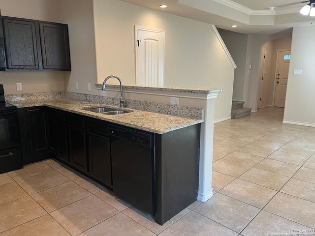 7034 Lakeview Dr Unit 101, San Antonio, TX 78244