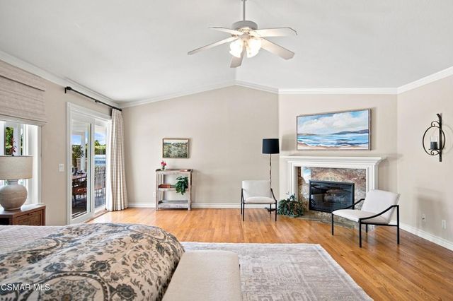5500 Liverpool Court, Oak Park, CA 91377